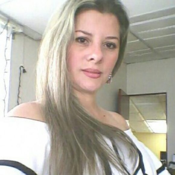 Profile picture of isabela