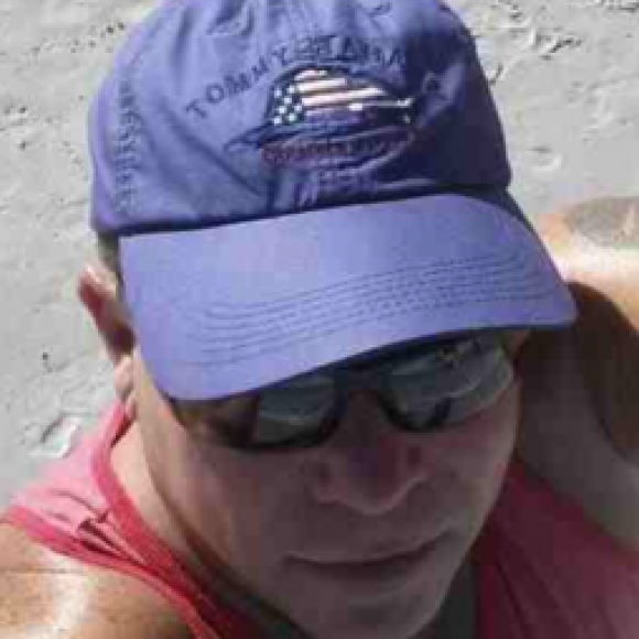 Profile picture of michael mouch