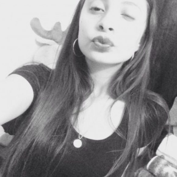 Profile picture of nina ferrer