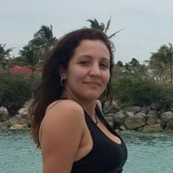 Profile picture of angela