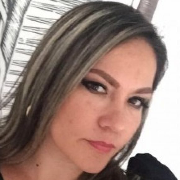 Profile picture of Yoli