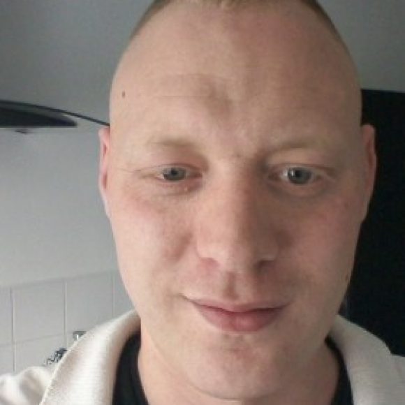 Profile picture of rob