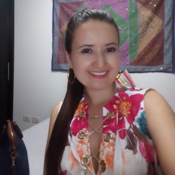 Profile picture of Carolina
