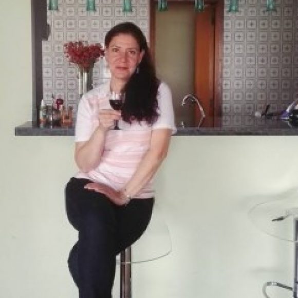 Profile picture of gloria