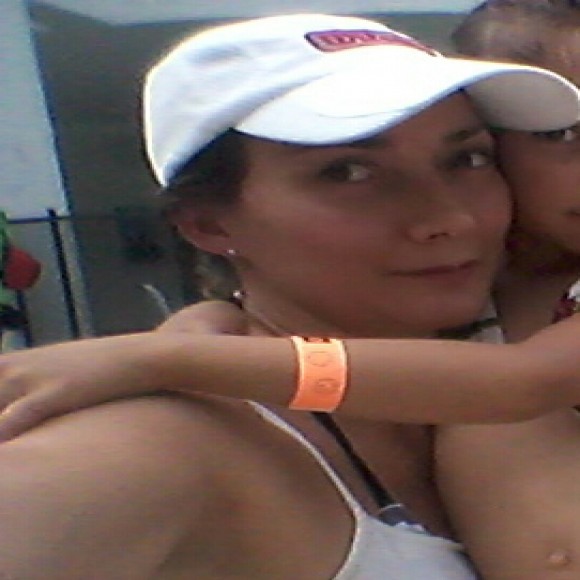 Profile picture of monica c