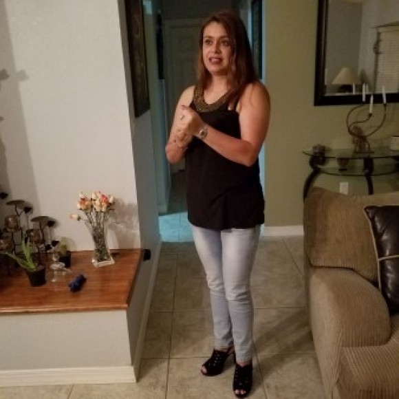Profile picture of Mia Adiela