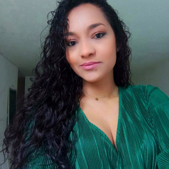 Profile picture of karina