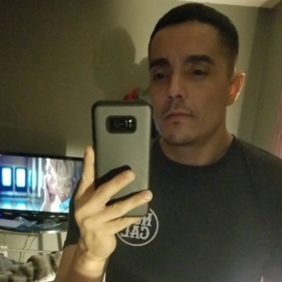 Profile picture of Leo