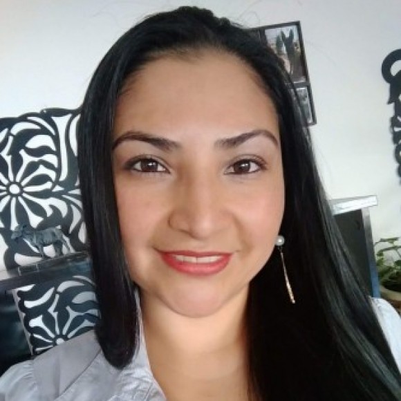 Profile picture of Luisa