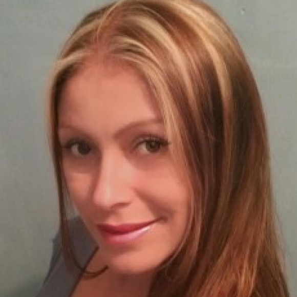 Profile picture of Ana