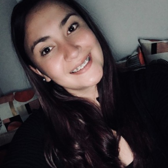 Profile picture of Angie
