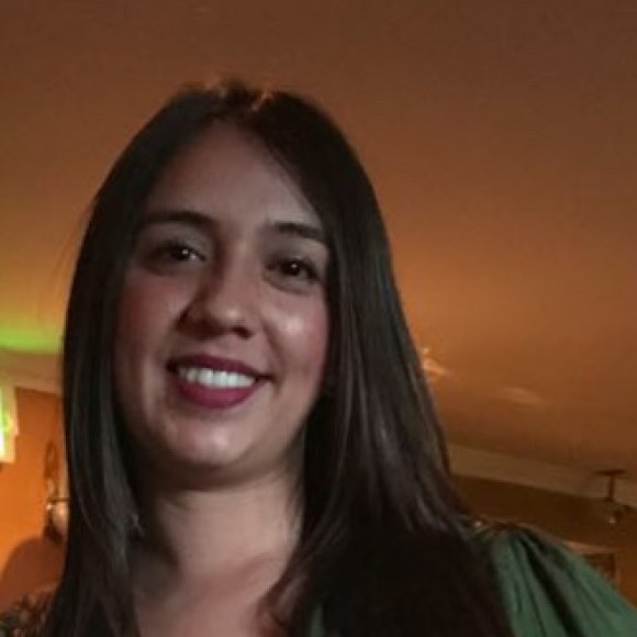 Profile picture of Alexandra Rojas