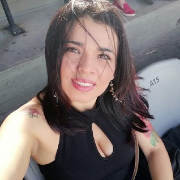 Profile picture of Mara Luna