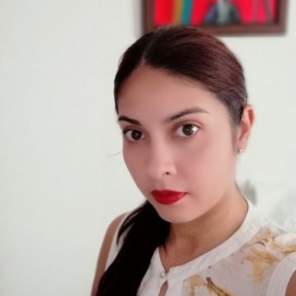Profile picture of María