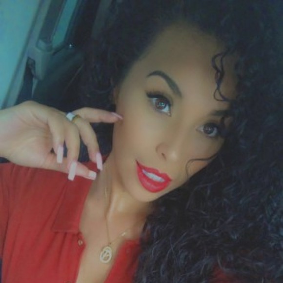 Profile picture of JuliaM