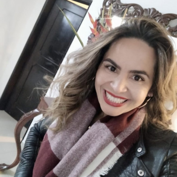 Profile picture of Paola