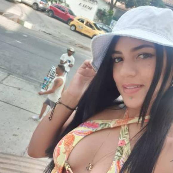 Profile picture of Estefany