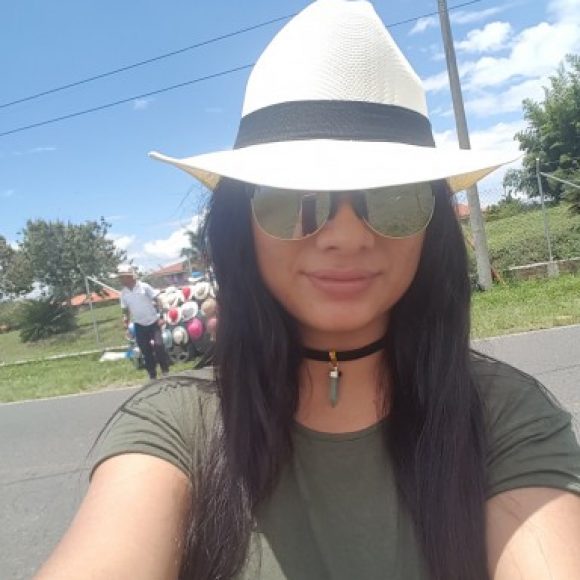 Profile picture of Angela