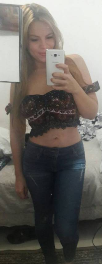 andrea1-colombian-women-latin-women-latinas-colombian-girl-2