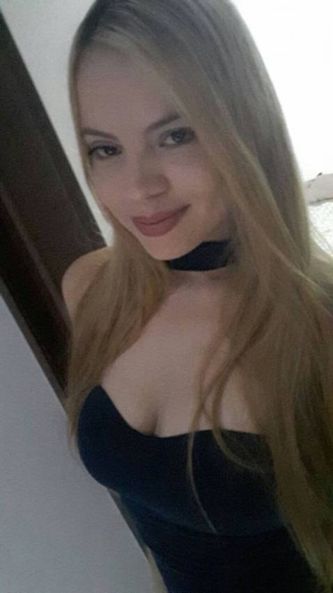 andrea3-colombian-women-latin-women-latinas-colombian-girl-2