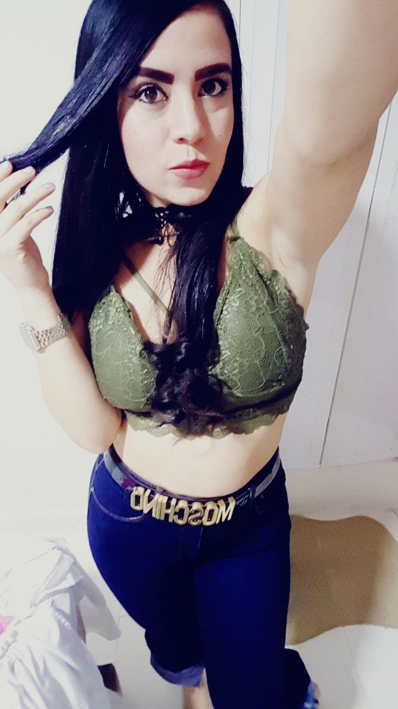 colombian-women-latina-women-leidy2-2