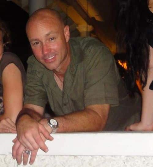 401133_10151108585635068_1152049111_n