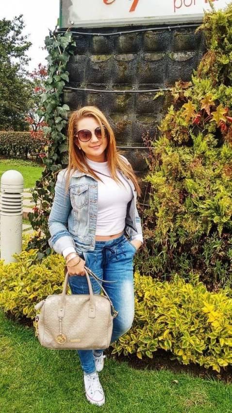 colombian-women-latina-women-yolima7