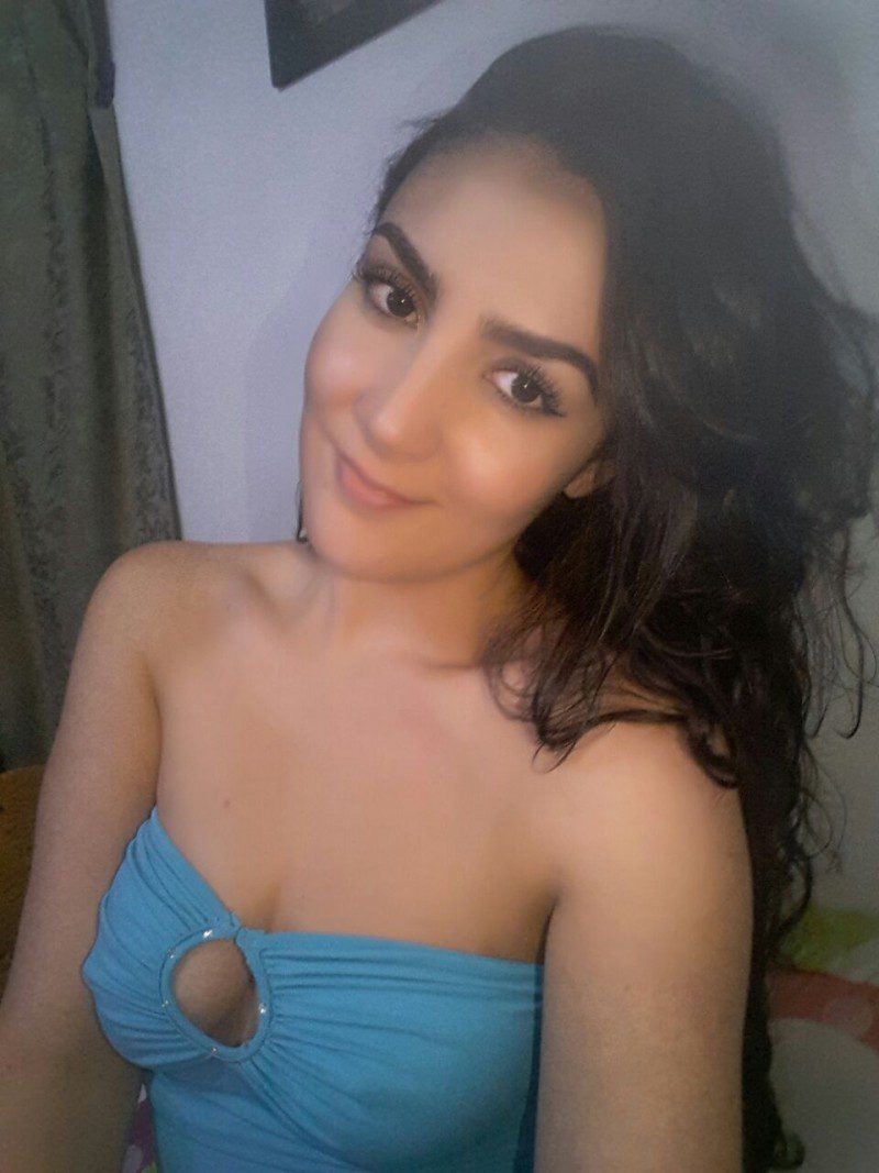colombian-women-latina-women-dani7