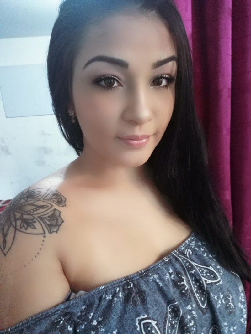 latina-women-colombian-women-jinneth5
