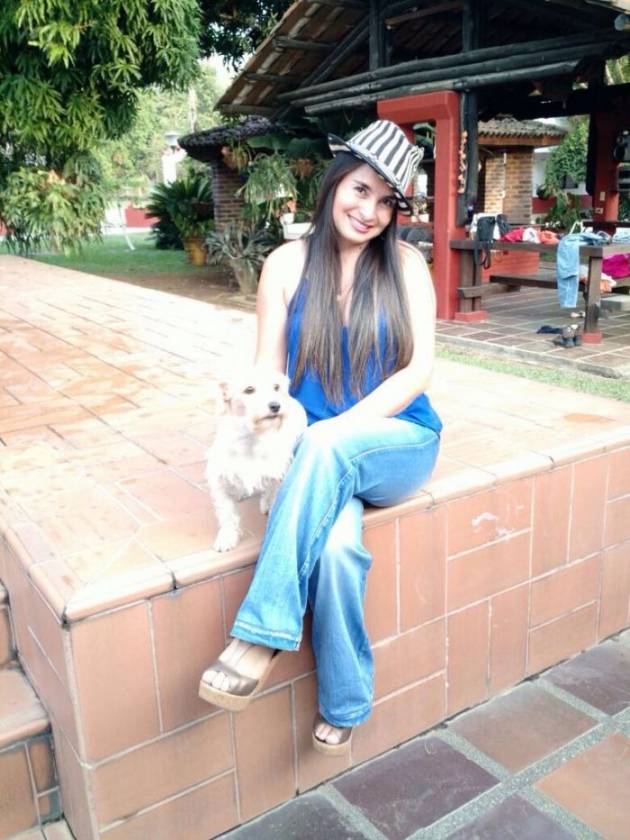 latina-women-colombian-women-aria9