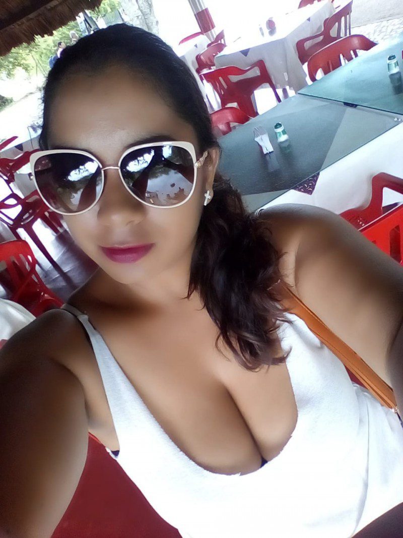 latina-women-colombian-women-liz4