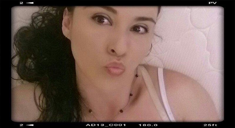 latina-women-colombian-women-mily10