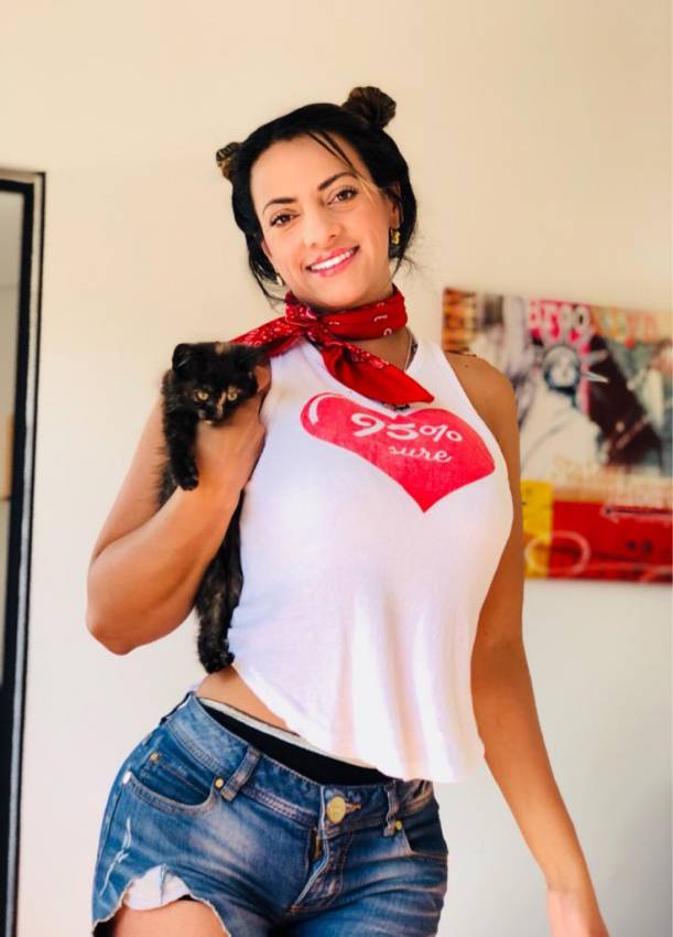 colombian-women-latina-women-dexsy3