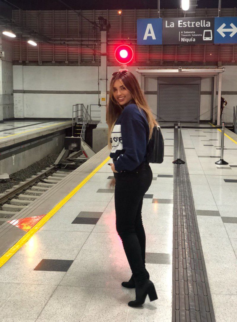latina-women-colombian-women-alejandra1