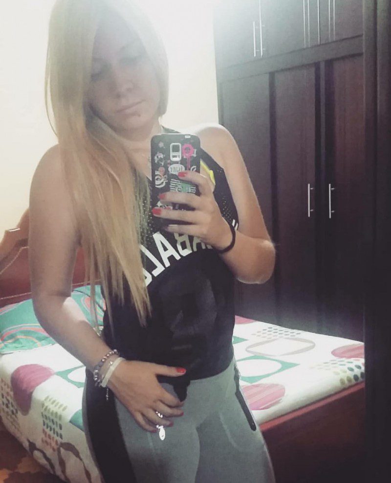 latina-women-colombian-women-carol4