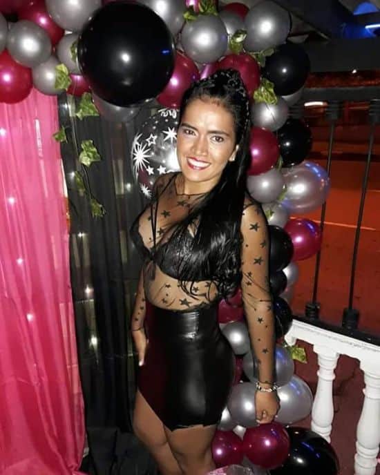 latina-women-colombian-women-erika8