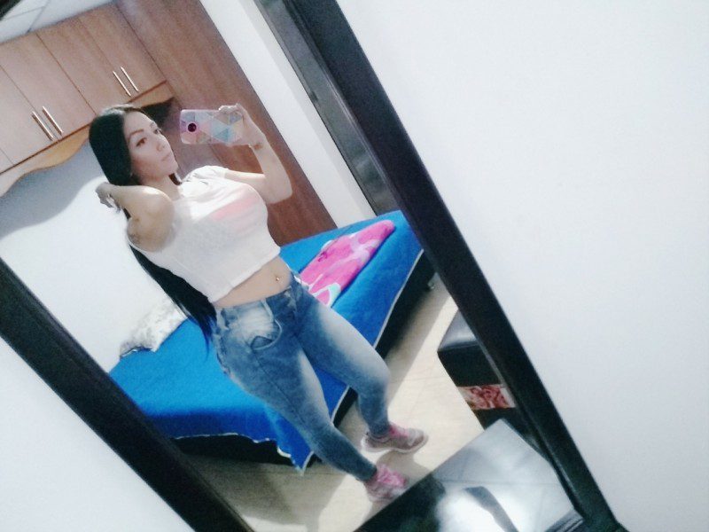 latina-women-colombian-women-christian-carito14