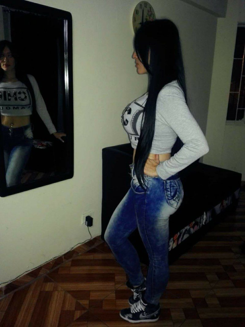latina-women-colombian-women-christian-carito9