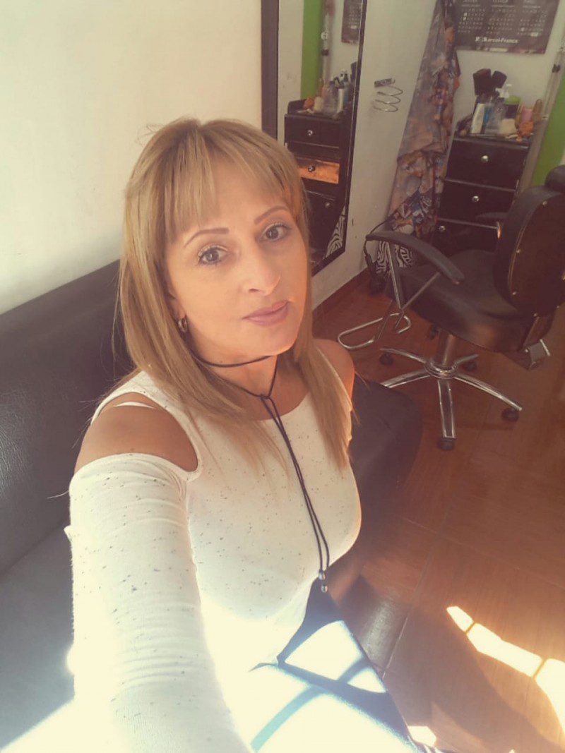 10d9e409-4b10-409d-8a5d-42b2a6ff2490