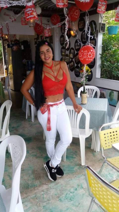 latina-women-colombian-women-karinbaby1
