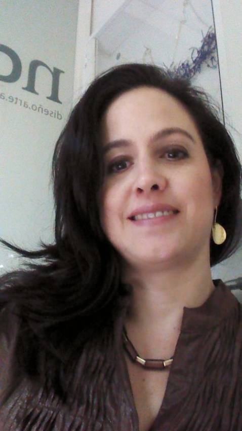 latina-women-colombian-women-christian-cataestrada10