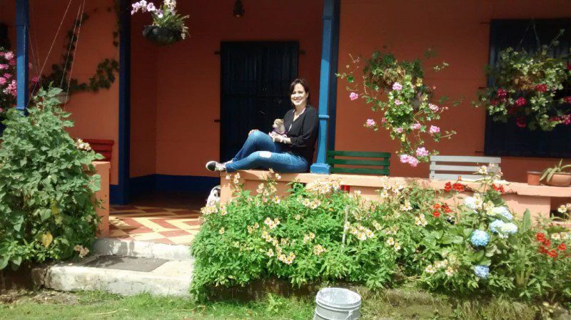 latina-women-colombian-women-christian-cataestrada3