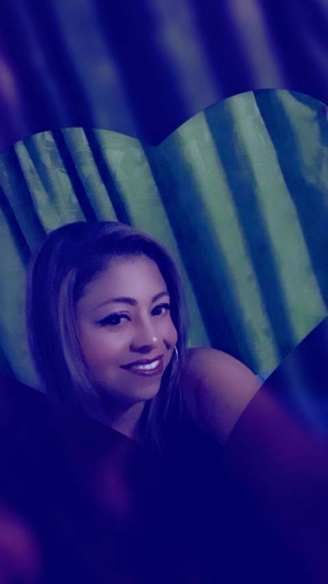 latina-women-colombian-women-christian-dayanareyes2