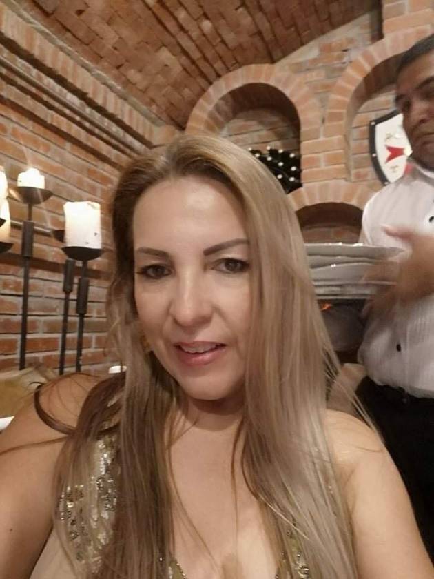 2f5fc99d-9fff-4e62-b02a-4420b1154a74