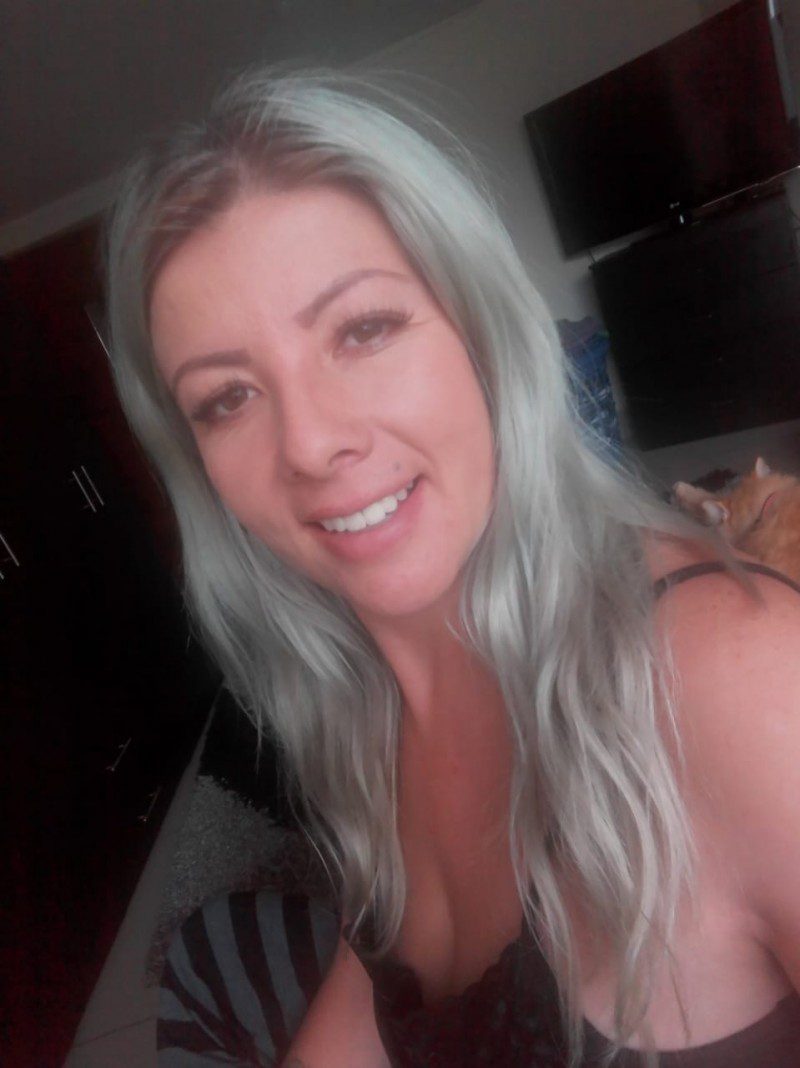 d604327f-a320-4af3-90ee-fdbdf79c9c0c