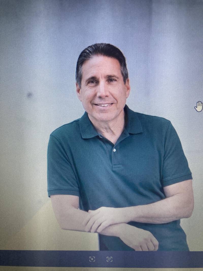 dave-green-shirt