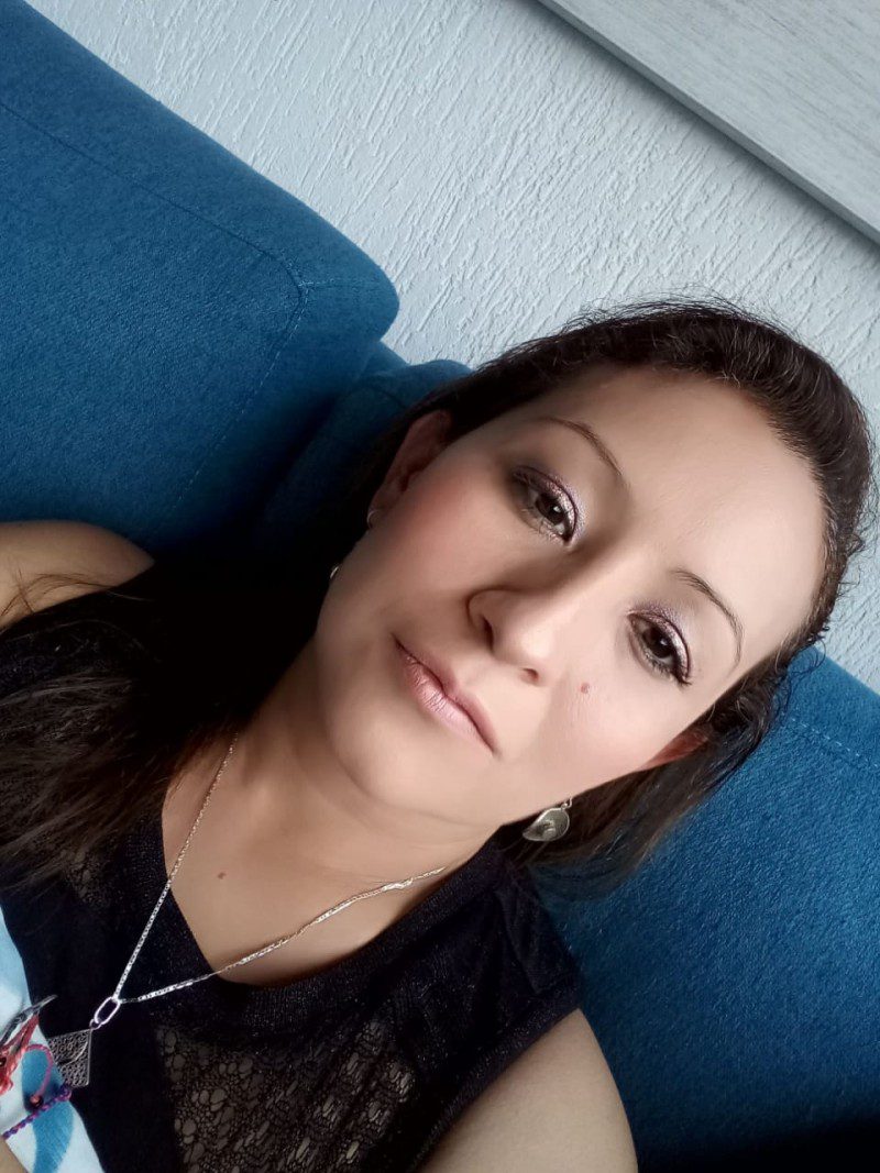 852e40e9-8d3e-463a-9845-a6bb112b9d44