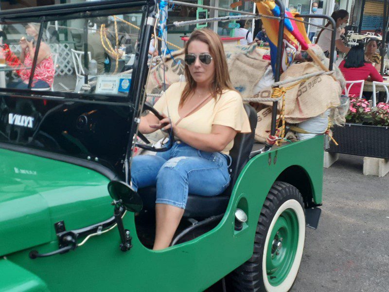 3dd9f495-282a-4aae-b7d6-8f25f5222030