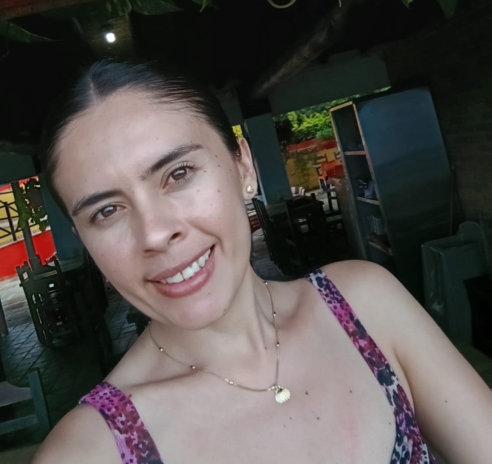 Samaris @samarishernandez Cali