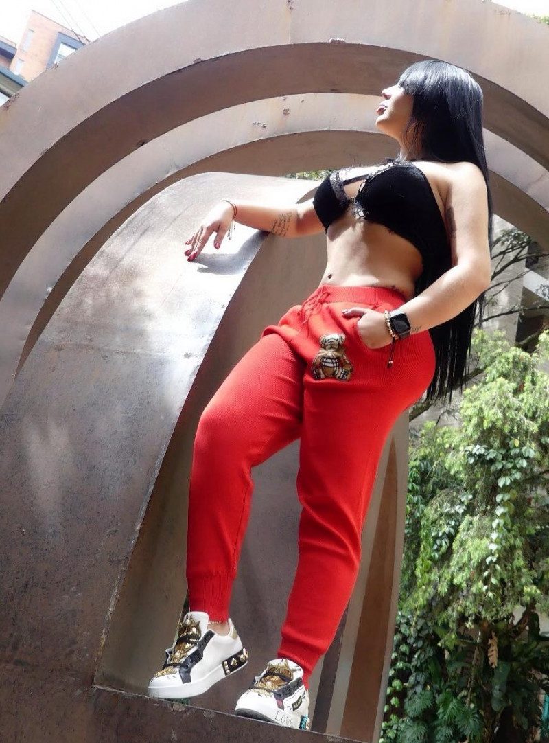 71125238-396e-4ca7-b6c0-dc7962fef95b